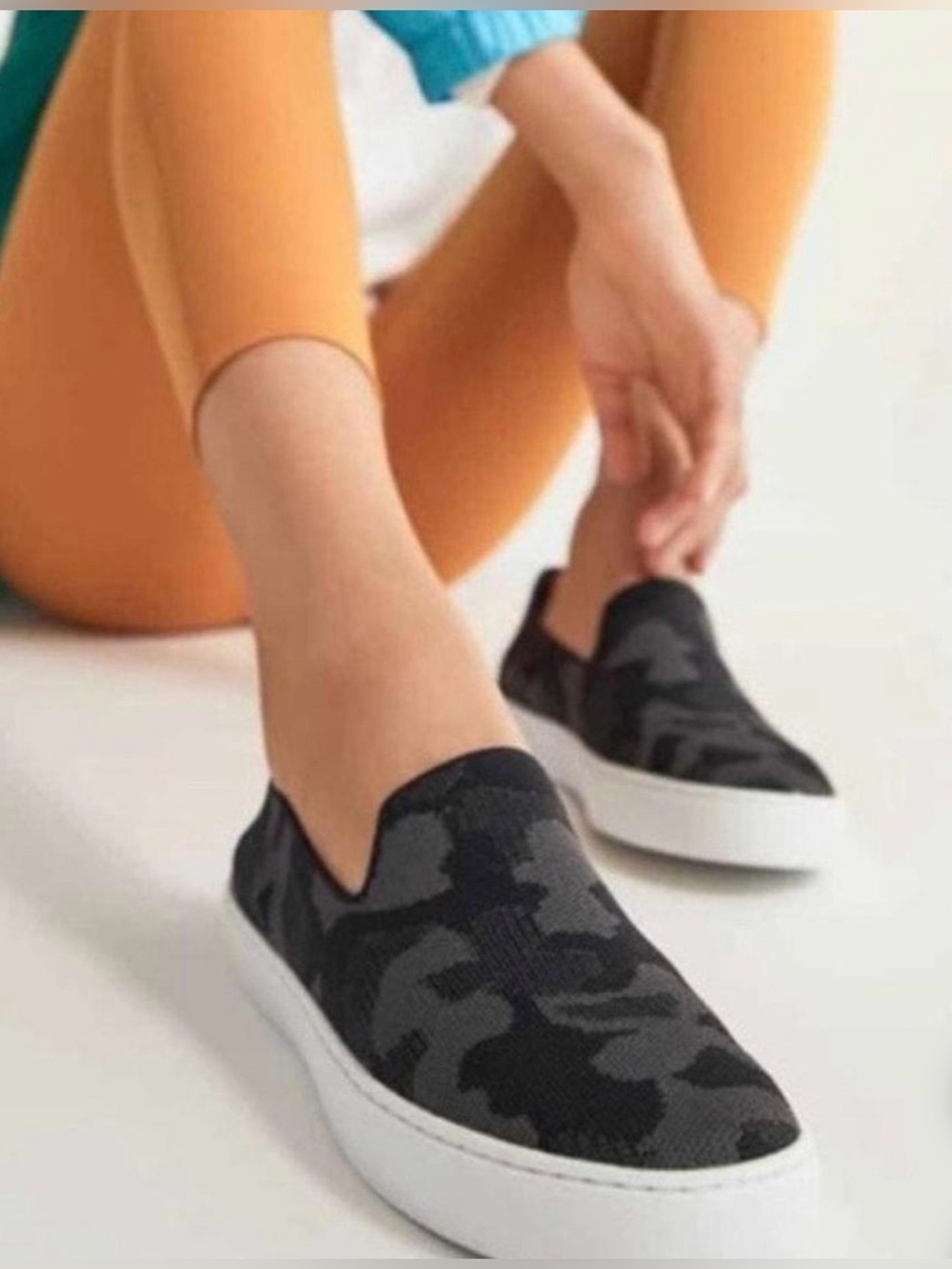 Rothy's The Original Slip-On Sneakers in Camouflage Womens 8.5 - Picture 1 of 12